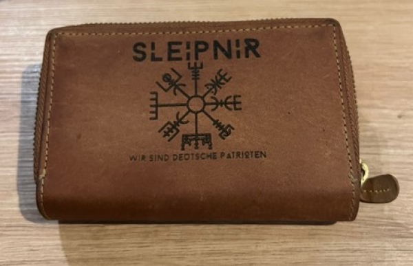 Leder Geldbeutel KM Frau - Sleipnir - Wir sind Deutsche Patrioten Leder Geldbeutel KM Frau - Sleipnir - Wir sind Deutsche Patrioten