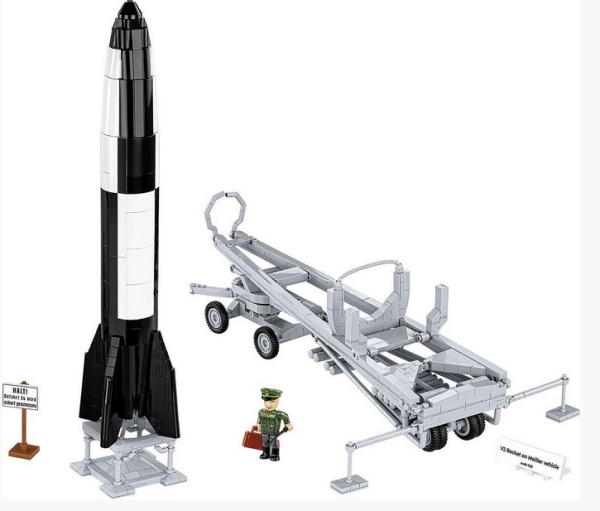 Bausatz - V2 Rocket on Meiller Vehicle - Executive Edition Bausatz - V2 Rocket on Meiller Vehicle - Executive Edition