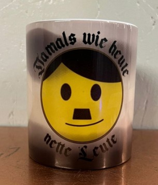Zaubertasse - Nettes Gesicht - Damals wie heute nette Leute Zaubertasse - Nettes Gesicht - Damals wie heute nette Leute