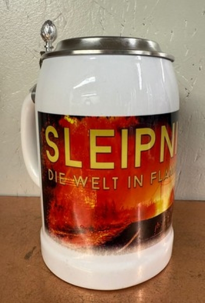 Bierkrug mit Zinndeckel - Sleipnir - Die Welt in Flammen Bierkrug mit Zinndeckel - Sleipnir - Die Welt in Flammen