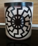 Zaubertasse - Schwarze Sonne Zaubertasse - Schwarze Sonne